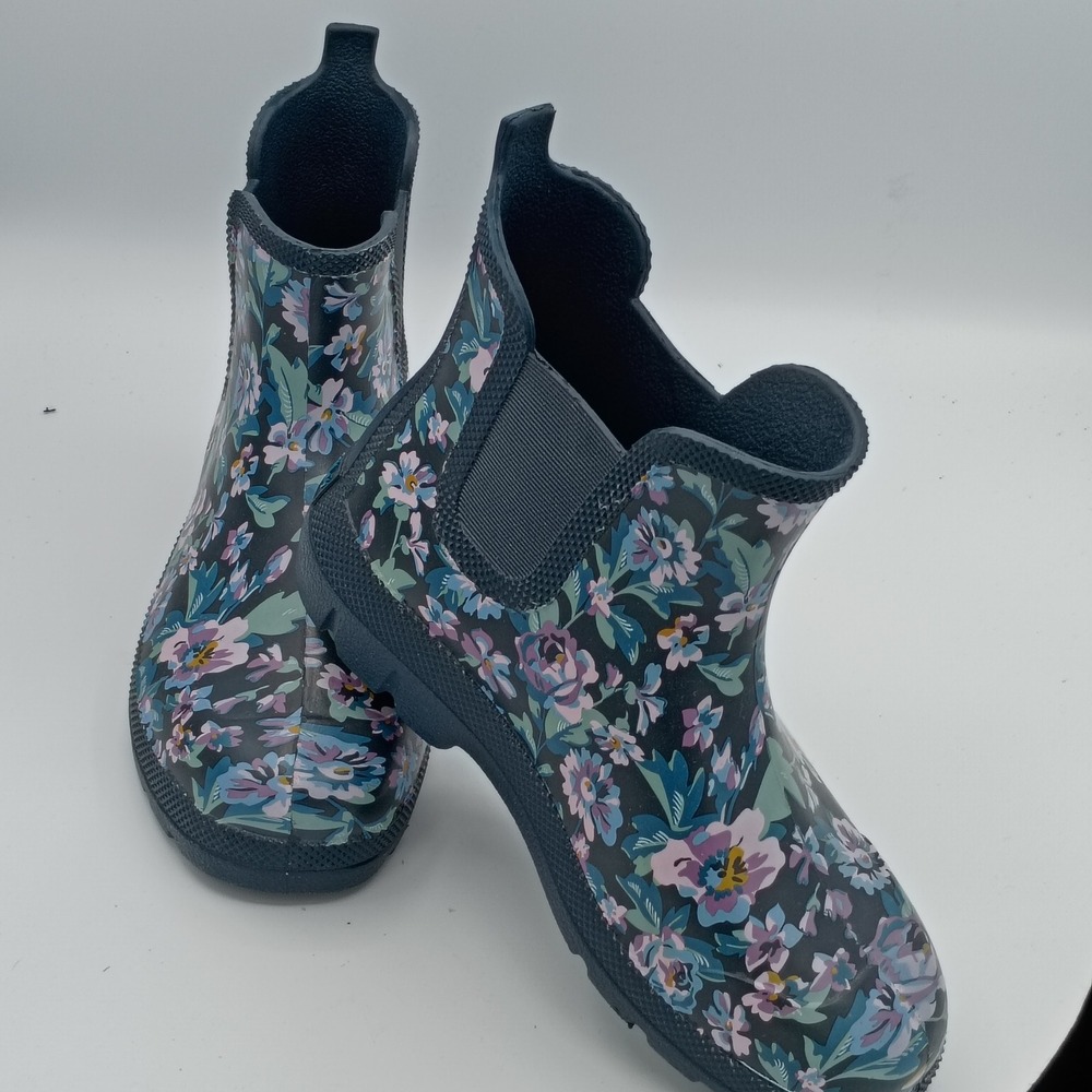 Vera Bradley Women EveryWear Rain Boot Navy Floral Size 9 Waterproof Chelsea